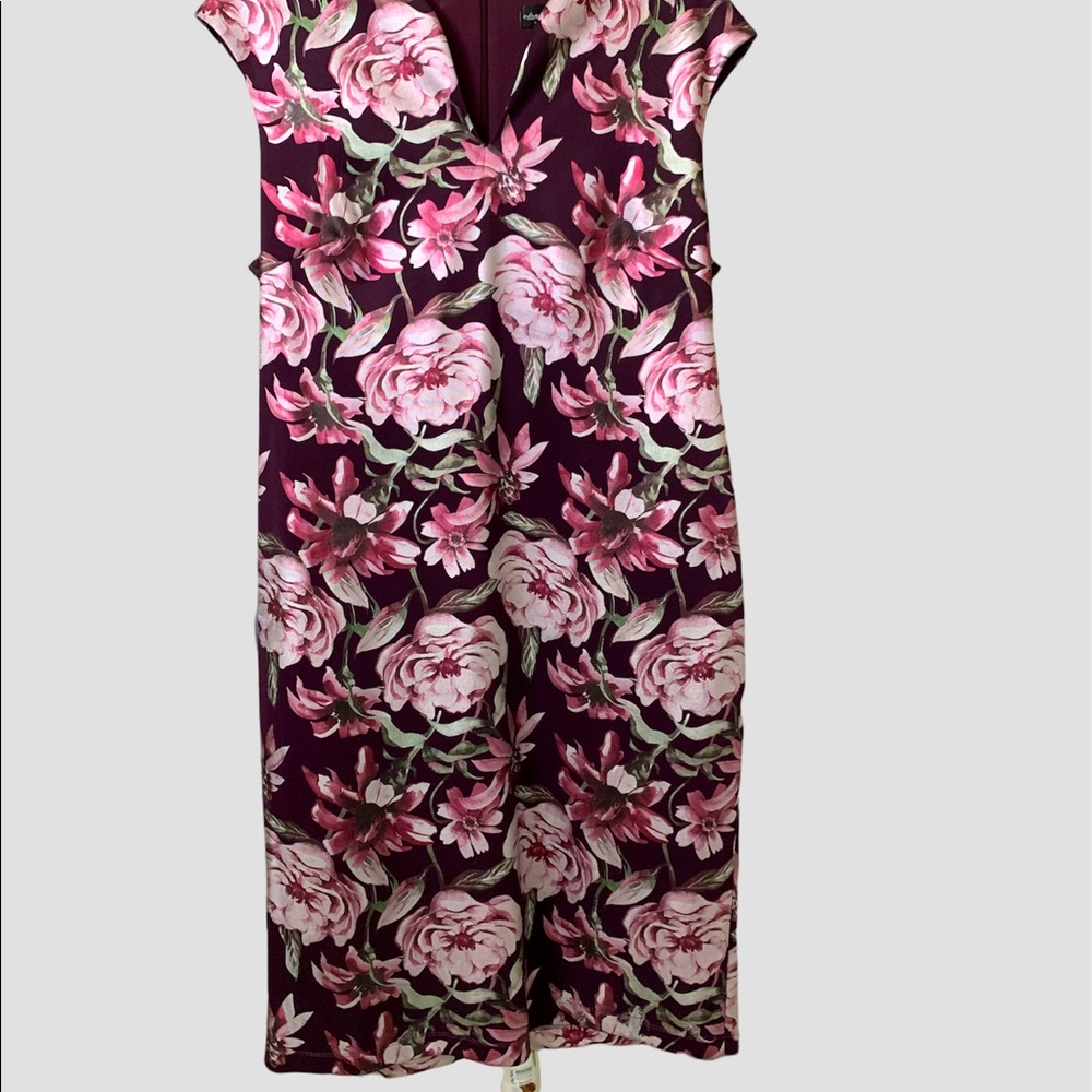 COPY - Purple floral dress size 18 brand new